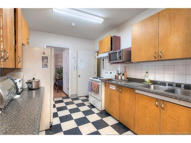Kelowna Okanagan Lake Hostel Ngoại thất bức ảnh